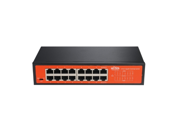 Poza cu Switch 16 porturi tip desktop