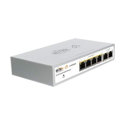 Switch PoE 4 porturi Gigabit